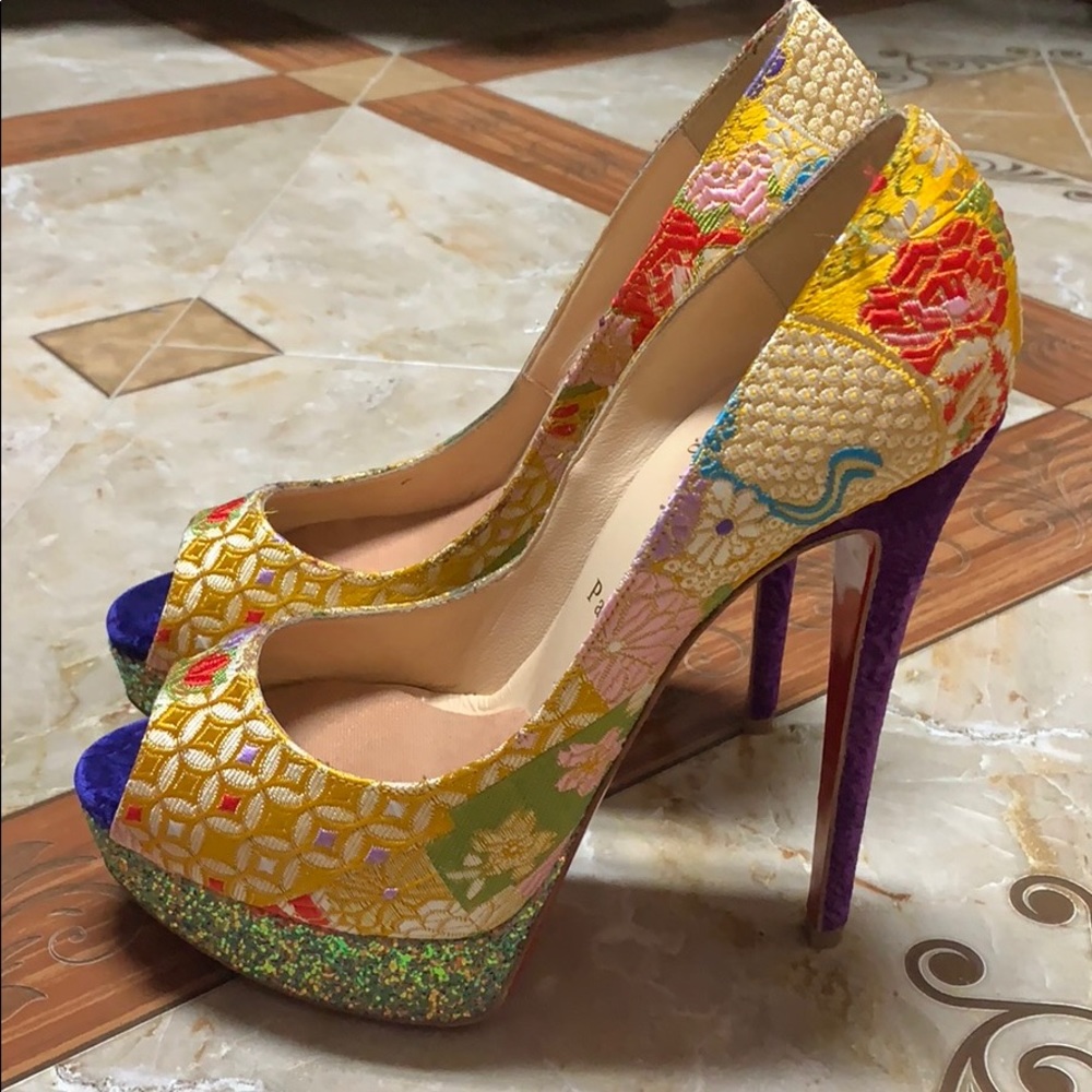 Christian Louboutin Lady Peep Glitter Dragon